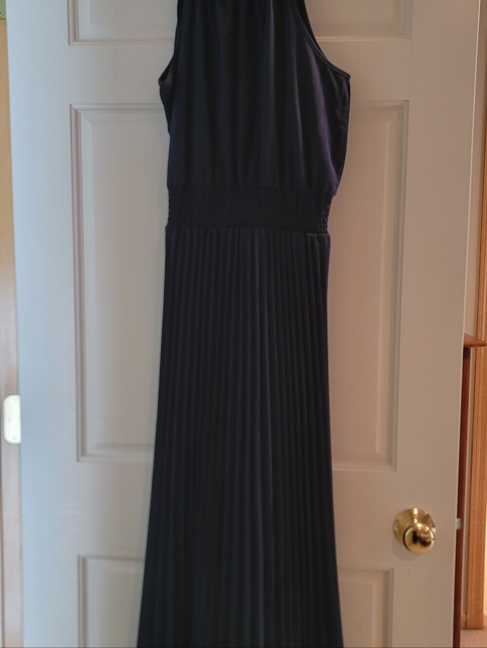 NWT Women’s Navy Pleated Maxi Dress - Sleeveless. New With Tags.  Medium